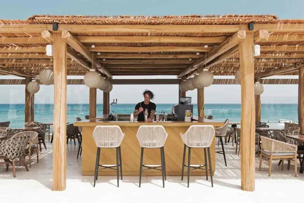 Bar, Mitsis Selection Rinela, Crete