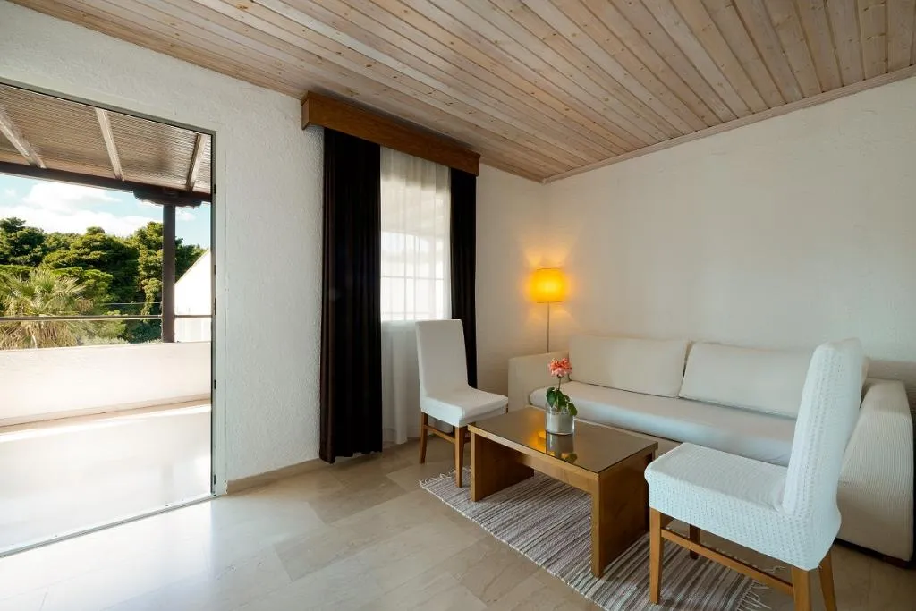 JUNIOR SUITE GARDEN VIEW Room, Canvas by Mitsis Alexander the Great, Halkidiki