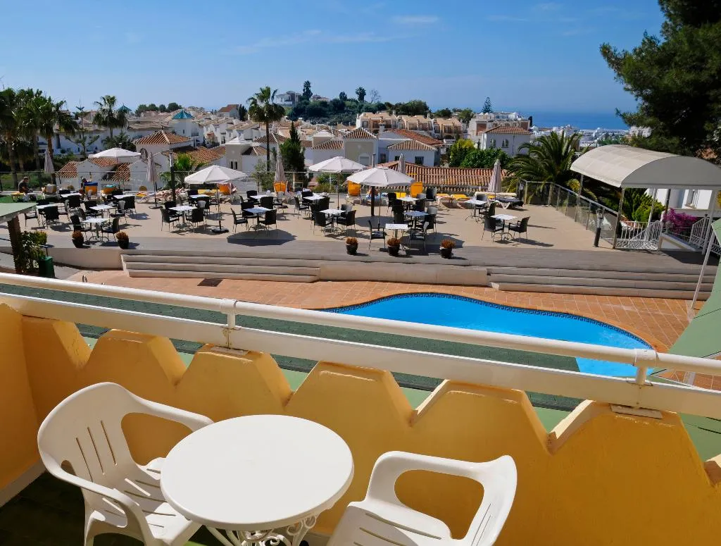 Double or Twin SUPERIOR Room, Hotel Nerja Club & Spa, Costa Del Sol