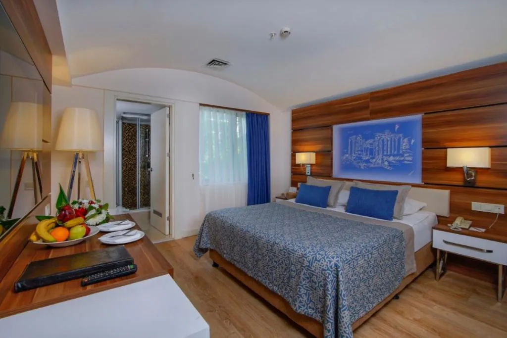Room, Limak Atlantis Deluxe Resort & Hotel, Antalya