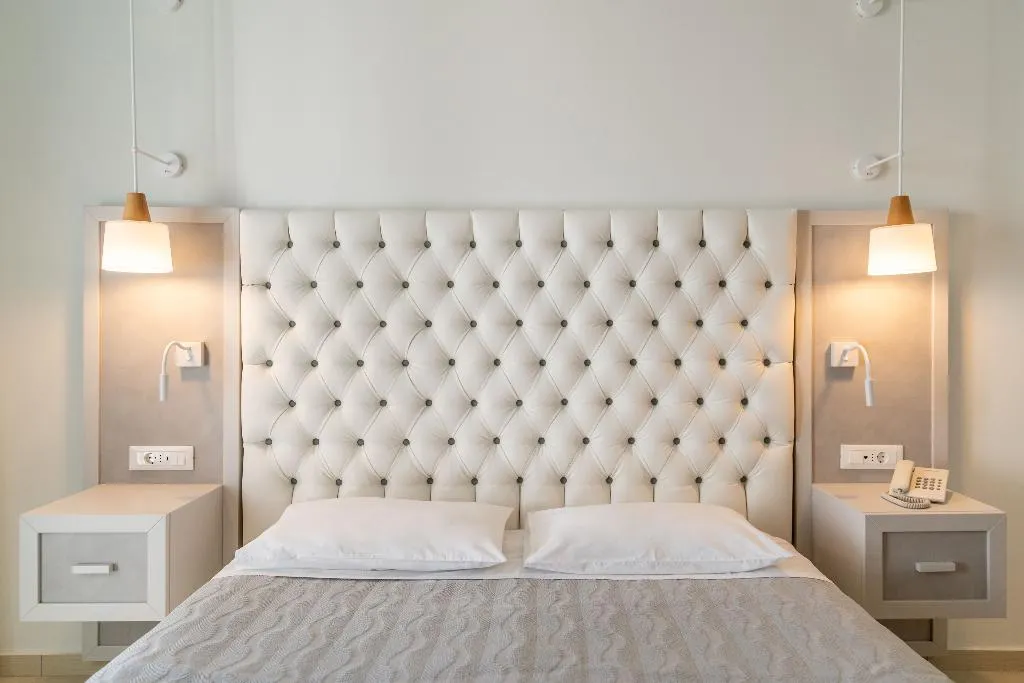 JUNIOR SUITE STANDARD Room, El Greco Resort, Santorini