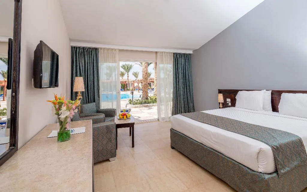 Room, SUNRISE Azalea Aqua Park Resort, Red Sea Riviera