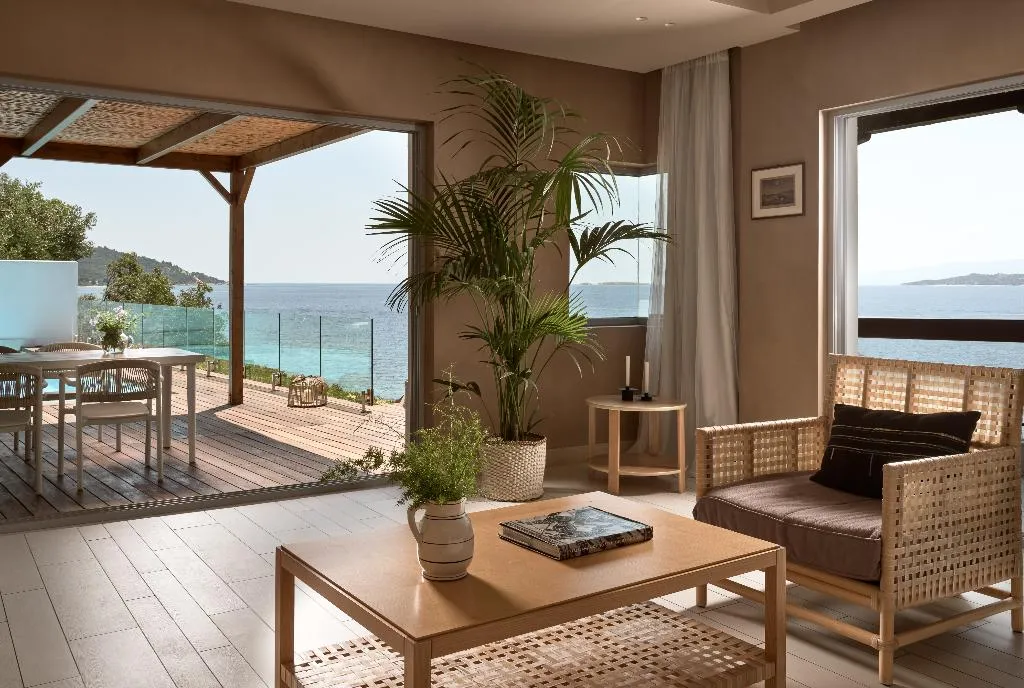 BUNGALOW Presidential WITH VIEWS Room, Eagles Palace, Small Luxury Hotels Of The World, Thessaloniki