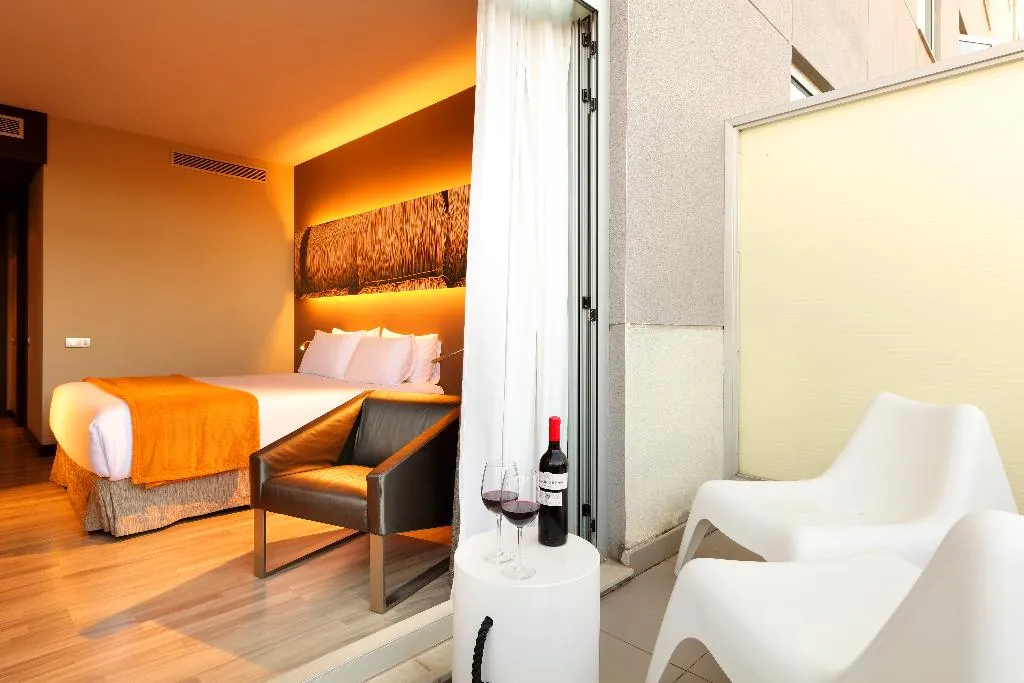DOUBLE SINGLE USE WITH TERRACE Room, Exe Puerto de Sagunto, Valencia