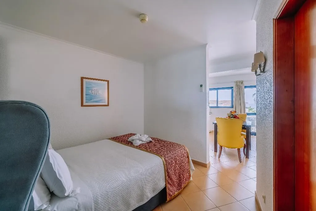 STUDIO SUPERIOR Room, Grand Muthu Oura View Beach Club, Algarve