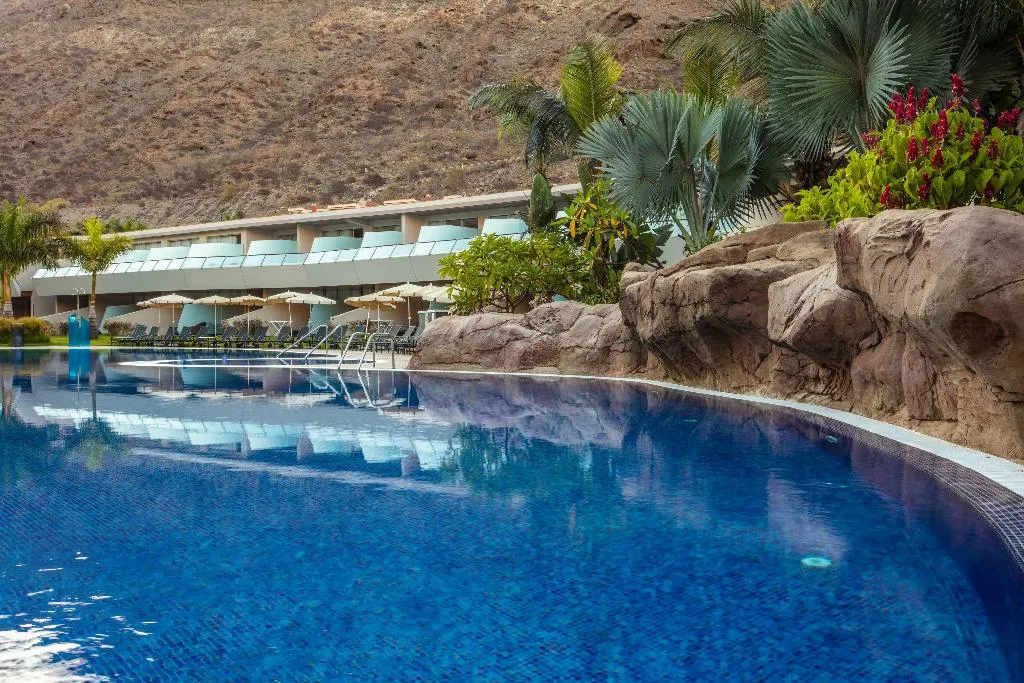 Pool, Radisson Blu Resort & Spa Gran Canaria Mogan, Gran Canaria