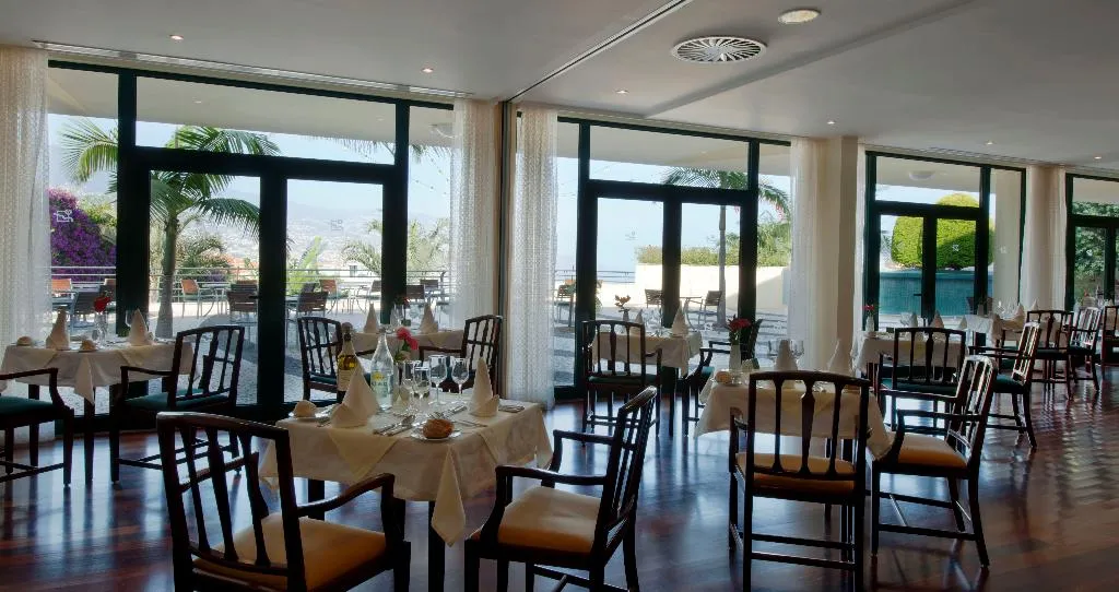 Restaurant, Madeira Panoramico, Madeira
