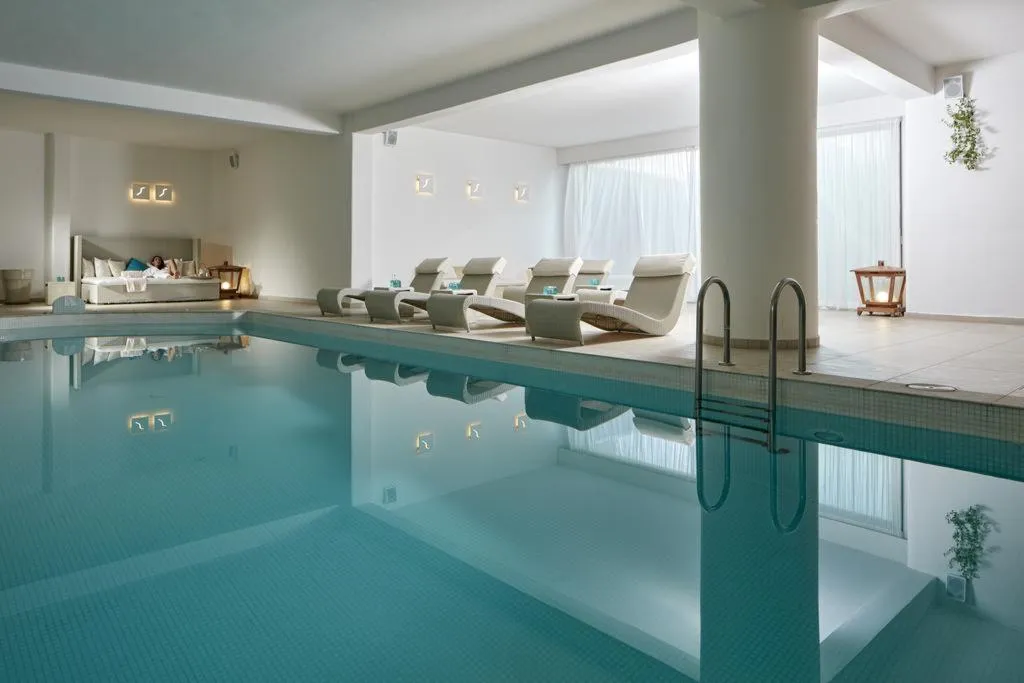 Sports and Entertainment, El Greco Resort, Santorini