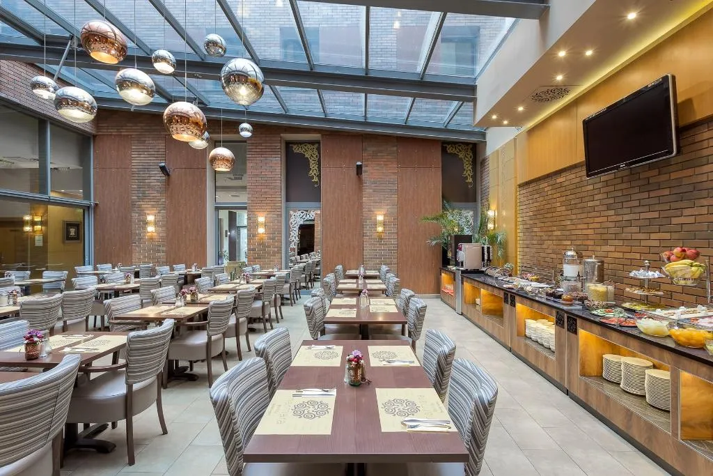 Restaurant, Marmara Hotel****Budapest, Budapest