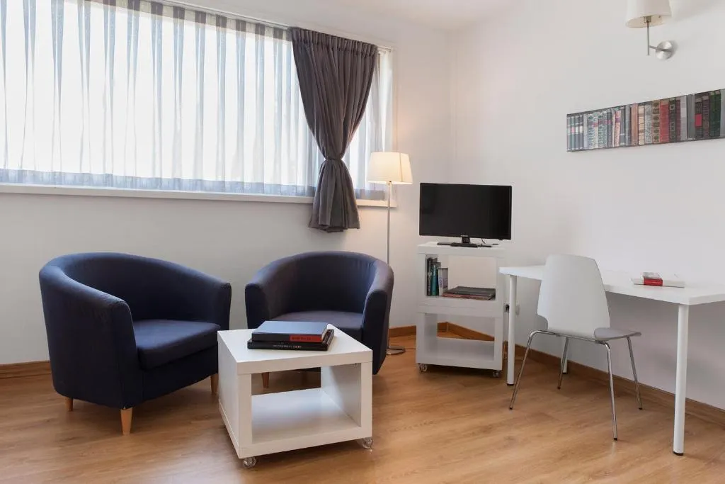 Double or Twin SUPERIOR Room, Atenea Barcelona Aparthotel, Barcelona