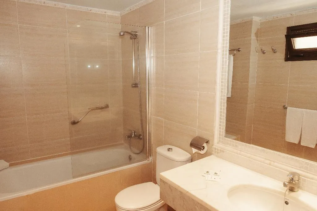 DOUBLE SUPERIOR Room, LIVVO Lago Taurito & Waterpark, Gran Canaria