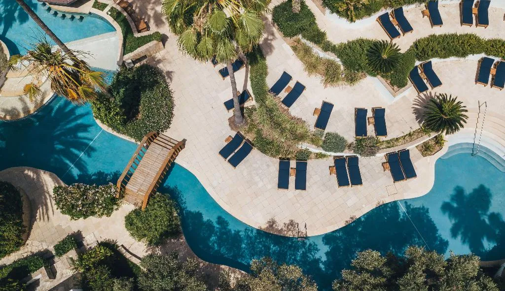Pool, Annabelle, Cyprus