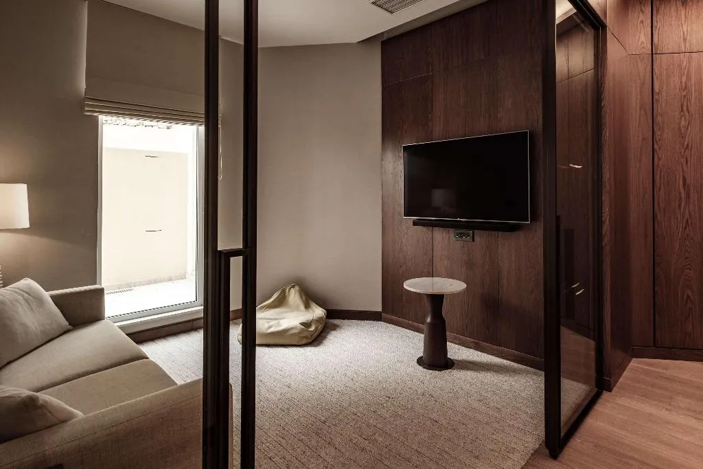 Room, Radisson Blu Resort & Spa Golden Sands, Malta