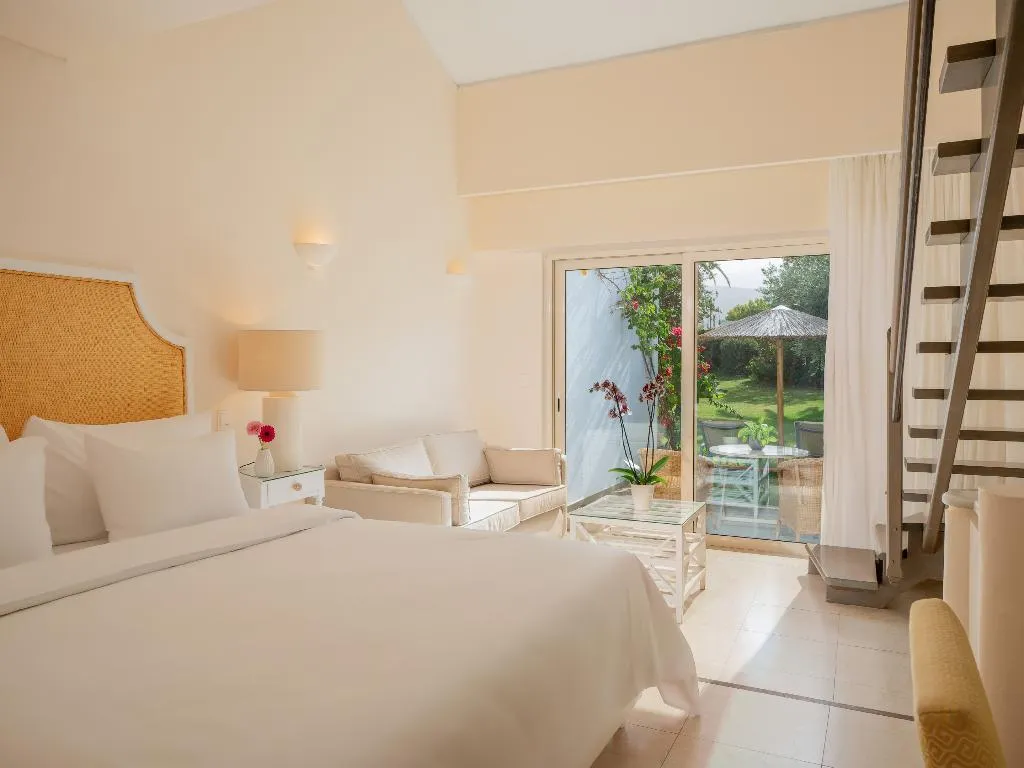 APARTMENT GARDEN VIEW Room, Creta Palace, A Resort to Live, Crete