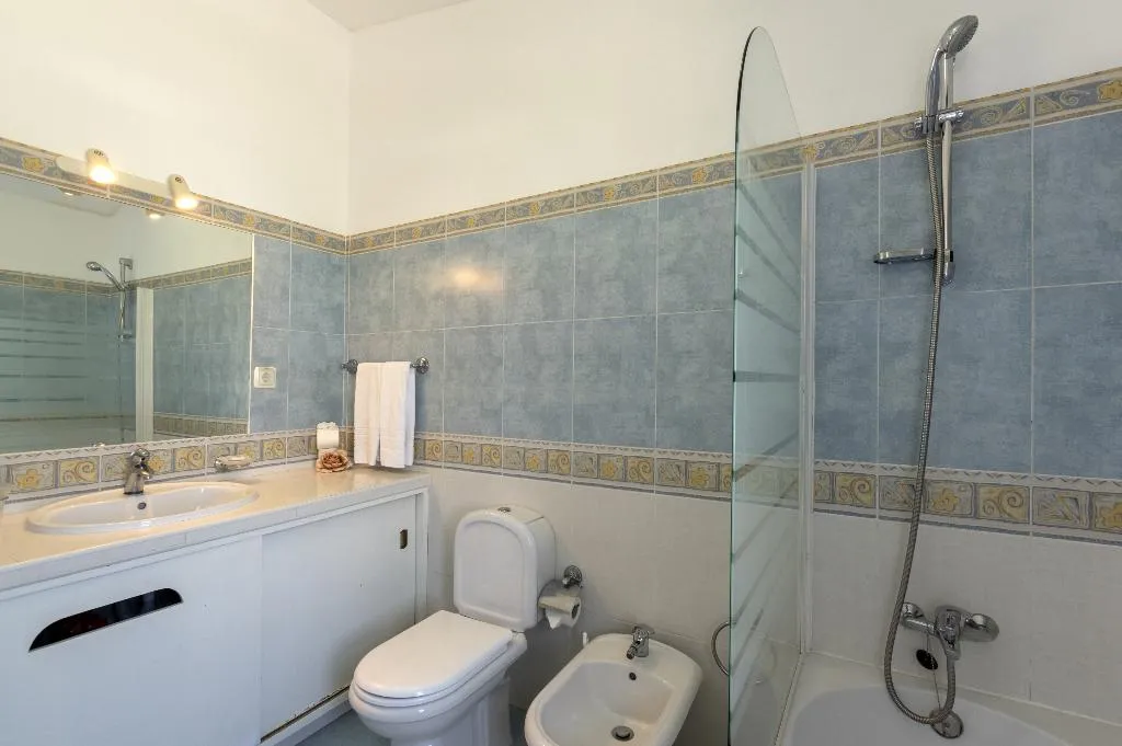 APARTMENT ONE BEDROOM Room, Rocha Brava Village Resort, Algarve