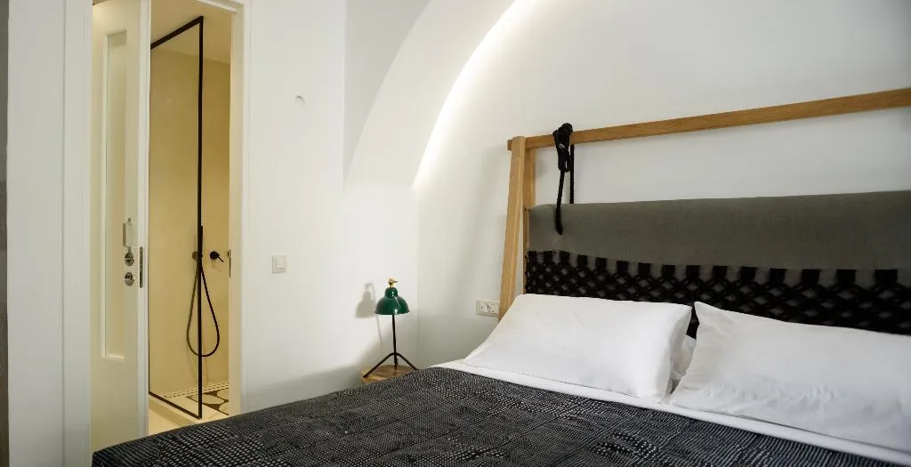 JUNIOR SUITE WITH JACUZZI Room, Afroditi Venus Beach Resort, Santorini