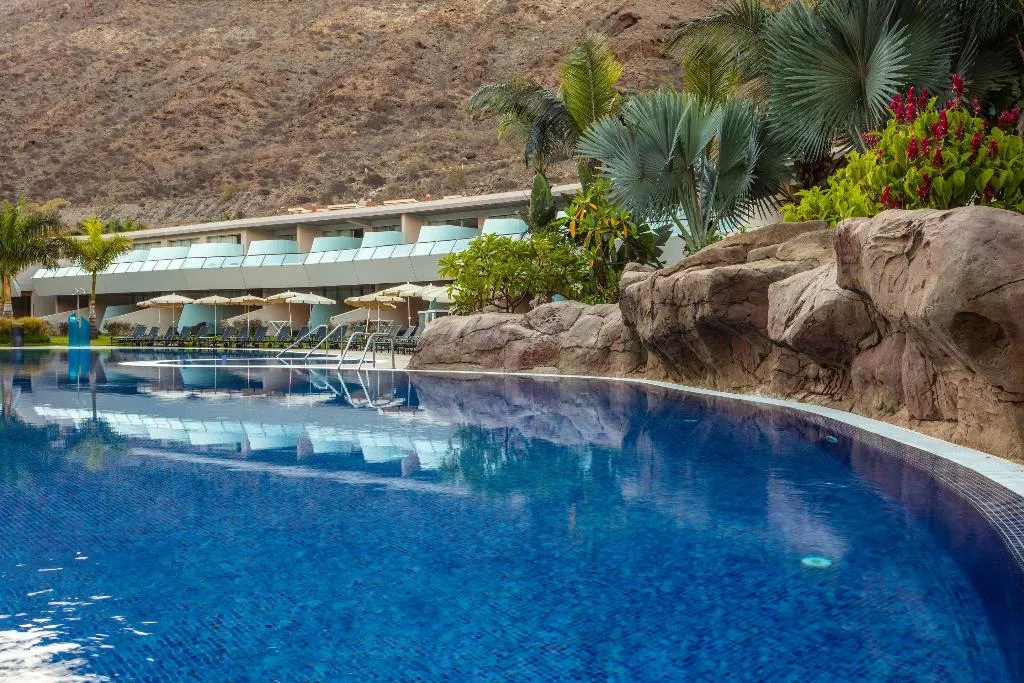 Pool, Radisson Blu Resort & Spa Gran Canaria Mogan, Gran Canaria
