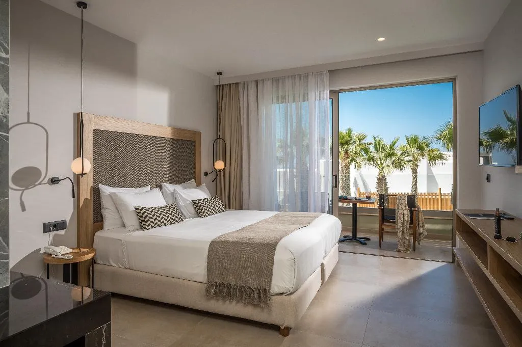 SUITE STANDARD Room, Stella Palace, Crete
