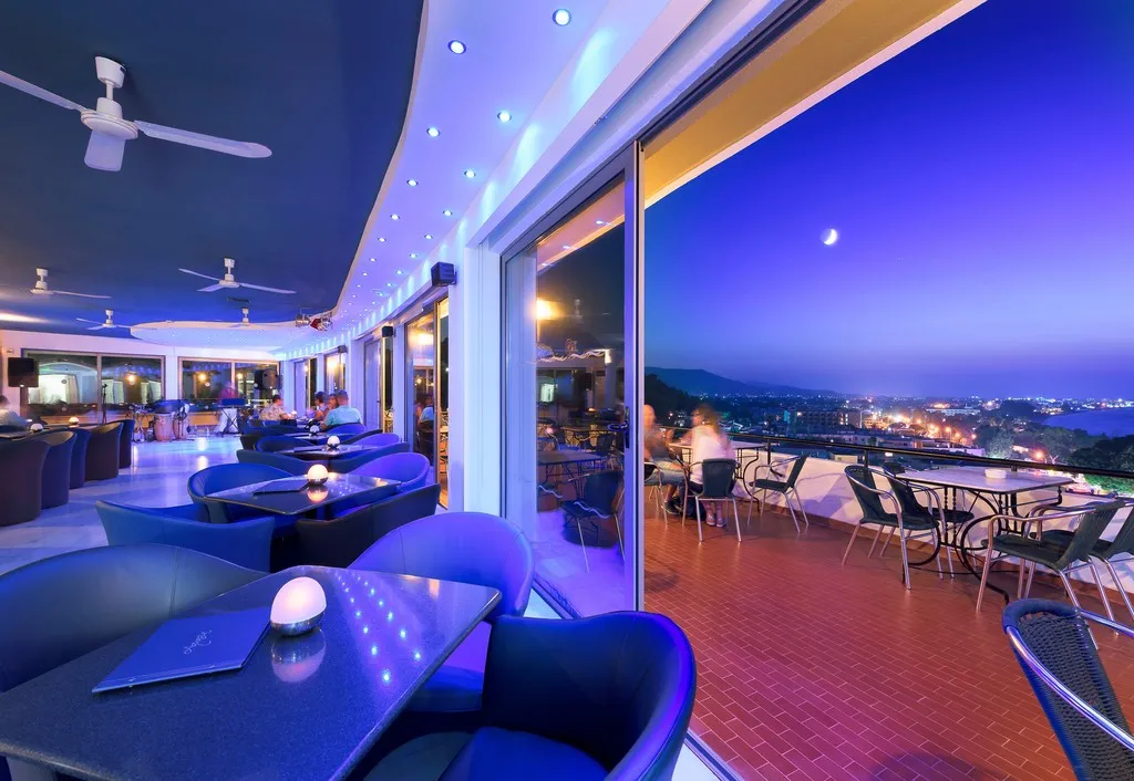 Bar, Olympic Palace Resort Hotel & Convention Center, Rhodes
