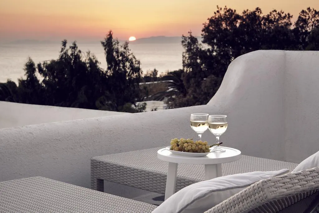 JUNIOR SUITE STANDARD Room, San Marco Luxury Hotel & Villa, Mykonos