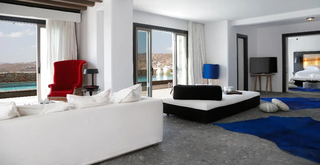 VILLA FOUR BEDROOMS WITH PRIVATE POOL Room, Myconian Avaton Resort, Mykonos