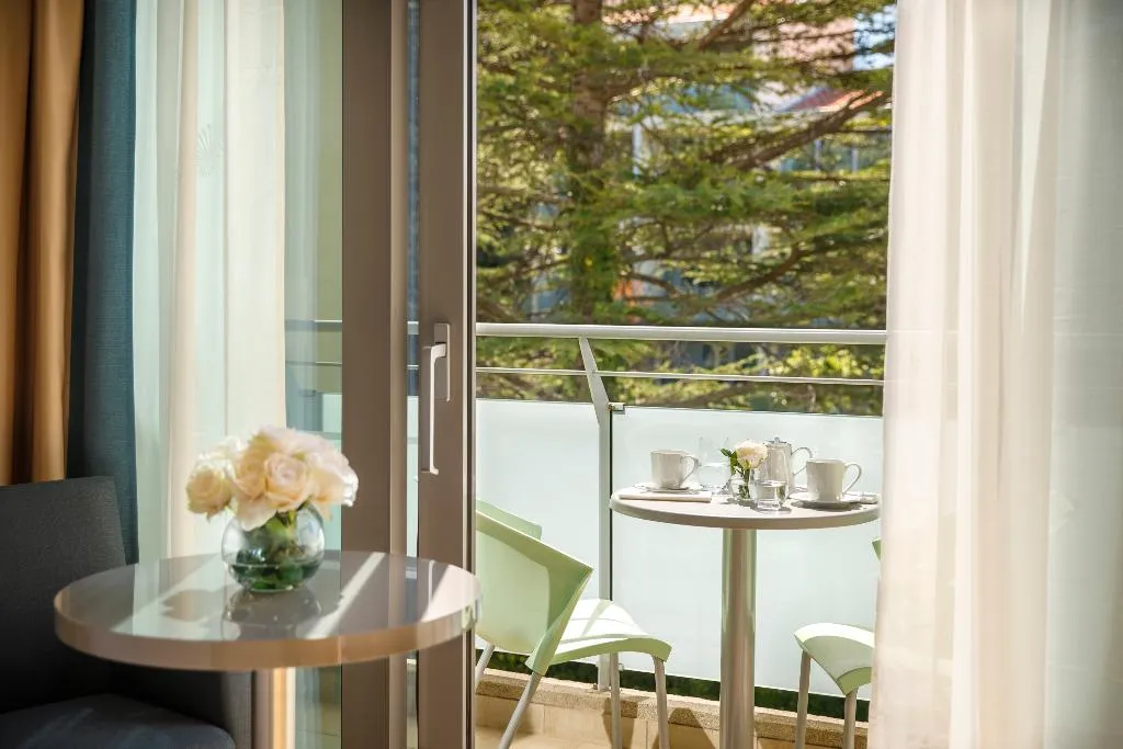 TWIN CLASSIC WITH BALCONY Room, Valamar Argosy Hotel, Dubrovnik