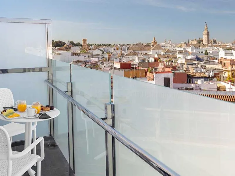 DOUBLE SINGLE USE WITH VIEWS Room, Catalonia Giralda, Seville
