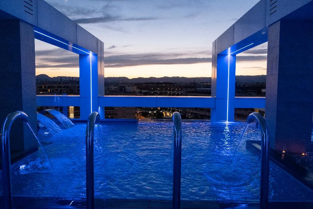 Pool, Olympus Palace, Costa Dorada