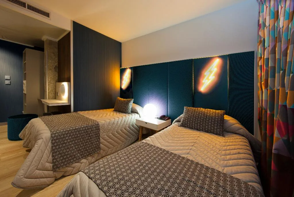 Double or Twin BASIC Room, Hotel Cuco, Costa Blanca