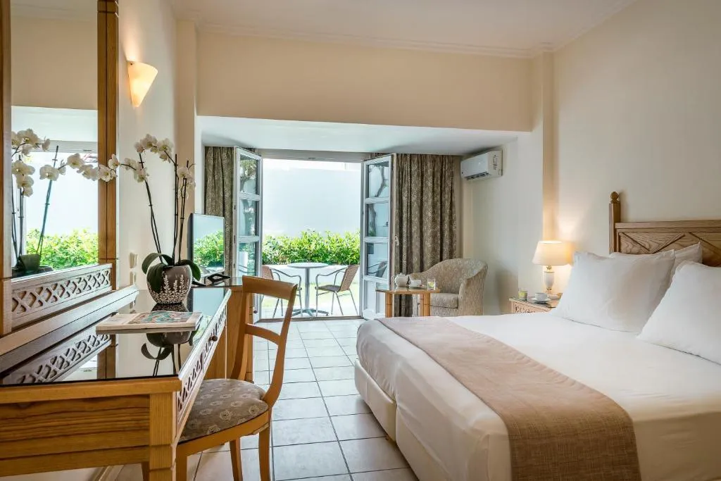 TWIN GARDEN VIEW Room, Canvas by Mitsis Petit Palais, Rhodes