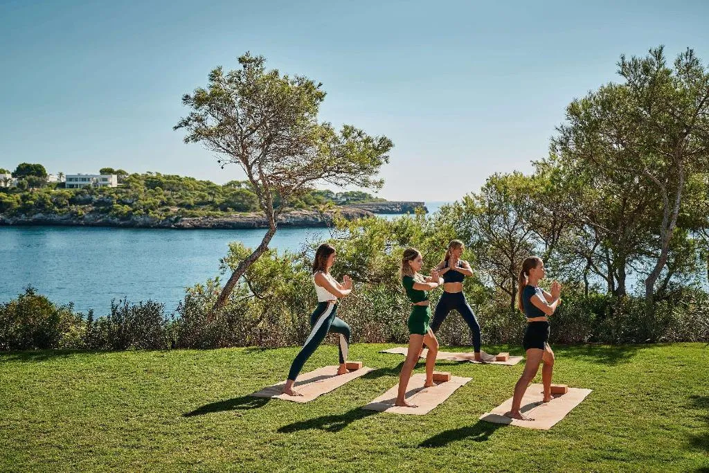 Sports and Entertainment, Ikos Porto Petro, Majorca