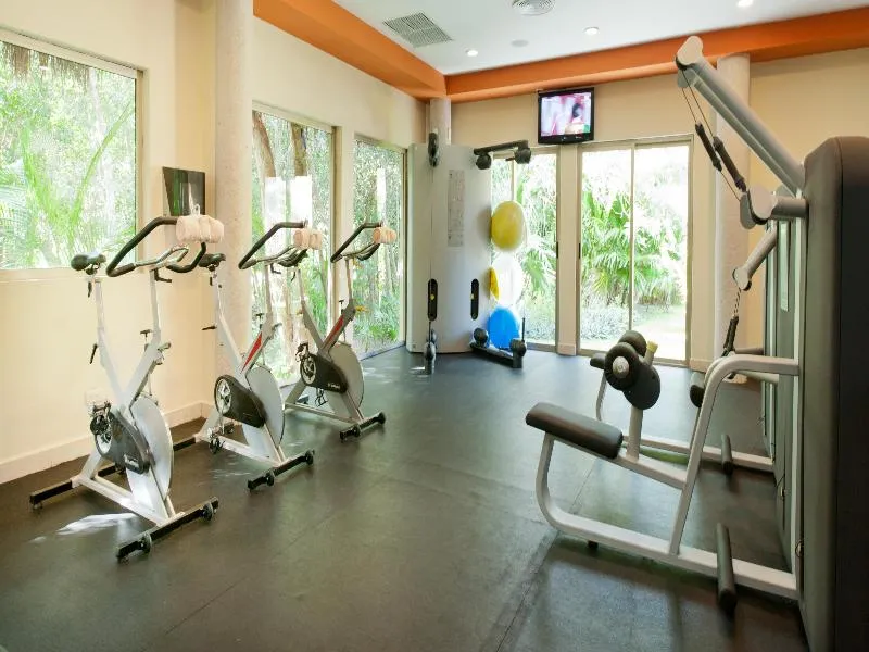 Sports and Entertainment, Valentin Imperial Riviera Maya, Cancun Area