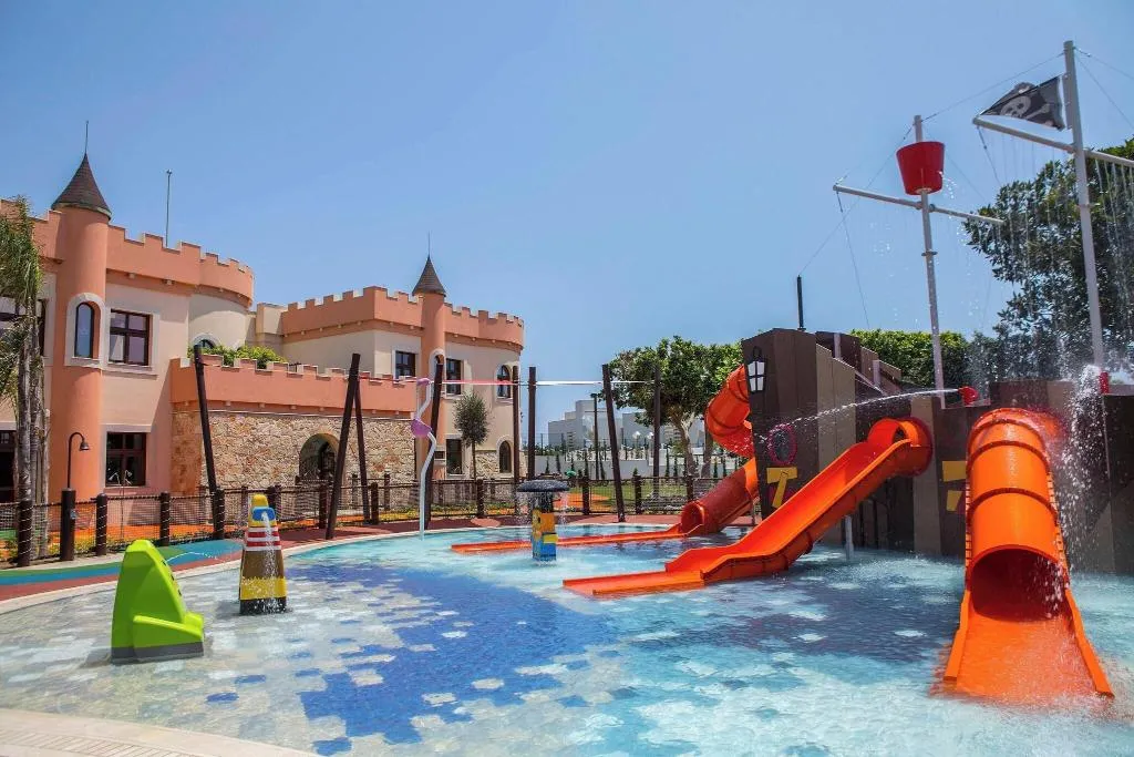 Sports and Entertainment, Parklane, a Luxury Collection Resort & Spa, Cyprus