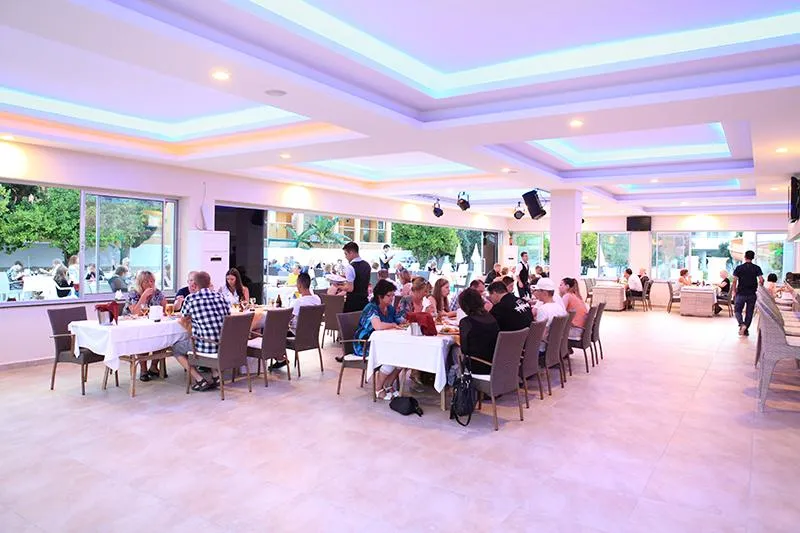 Restaurant, Catty Cats Garden Hotel, Antalya