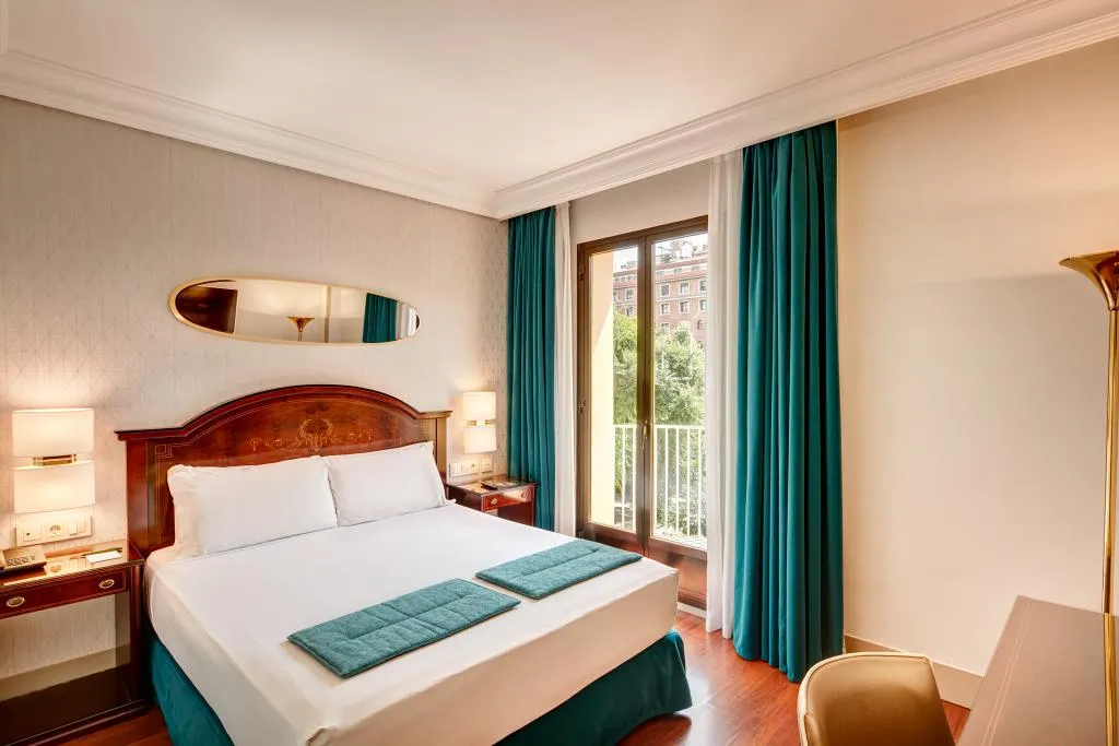 DOUBLE SINGLE USE WITH VIEWS Room, Sercotel Gran Hotel Conde Duque, Madrid