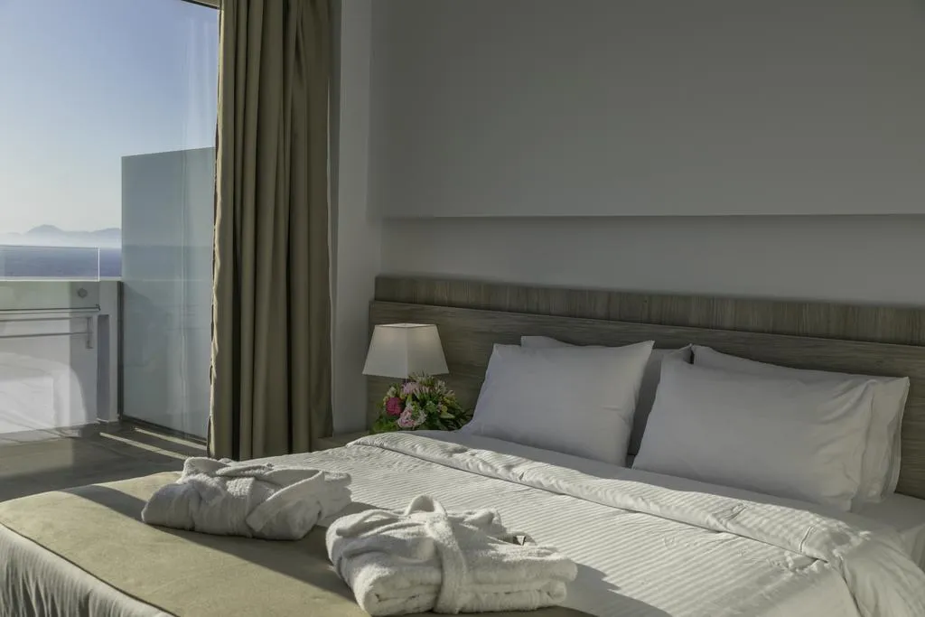 SUITE SIDE SEA VIEW ONE BEDROOM Room, Akti Imperial Deluxe Resort & Spa Dolce by Wyndham, Rhodes