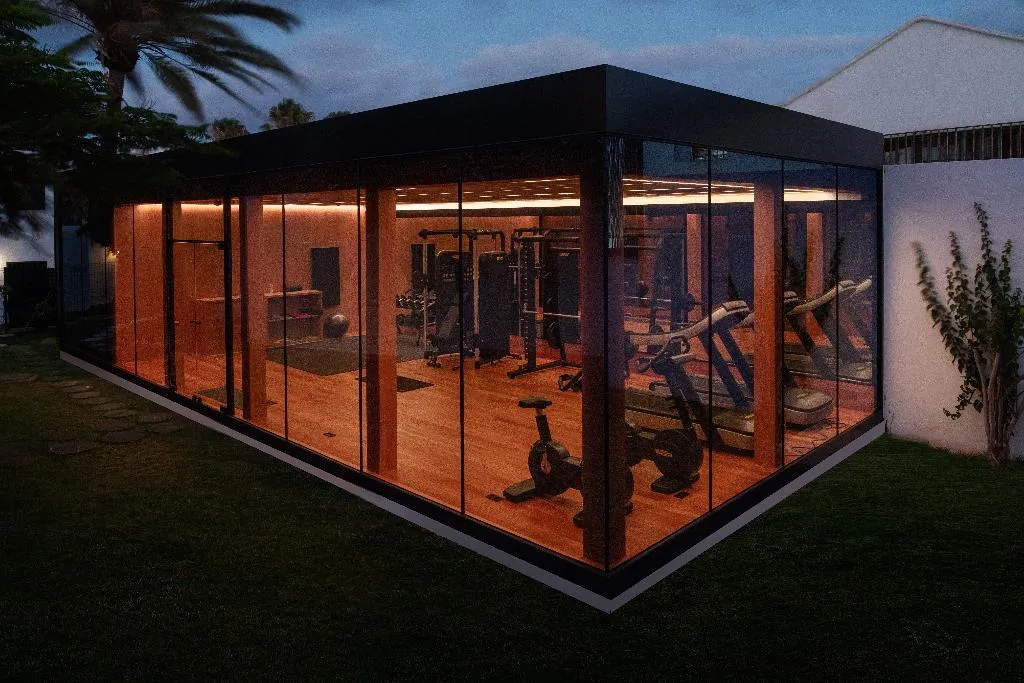 Sports and Entertainment, Barcarola Club, Lanzarote
