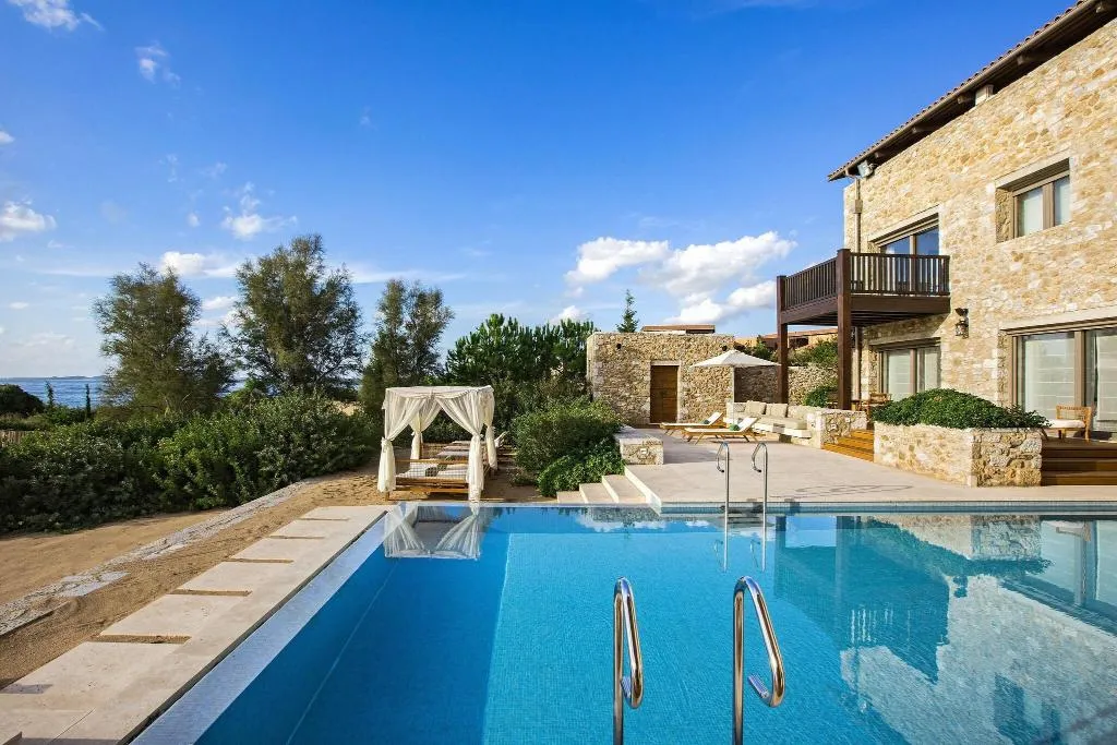 Pool, The Westin Resort Costa Navarino, Kalamata