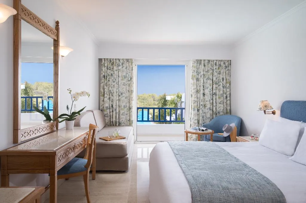 Double or Twin SEA VIEW Room, Mitsis Ramira Beach, Kos