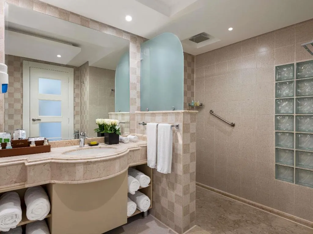 DOUBLE SUPERIOR KING BED Room, Rixos Premium Seagate, Red Sea Riviera