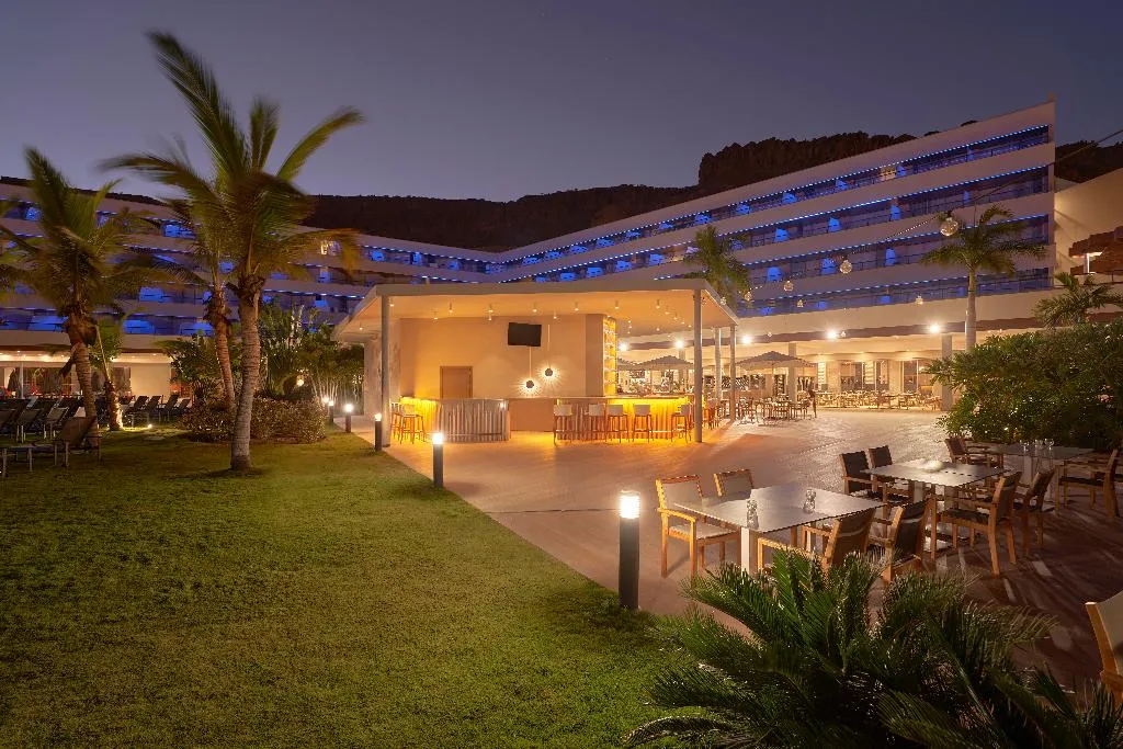 Bar, Radisson Blu Resort & Spa Gran Canaria Mogan, Gran Canaria