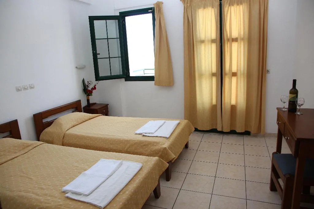 STUDIO STANDARD Room, Camari Garden Hotel Apartments, Crete