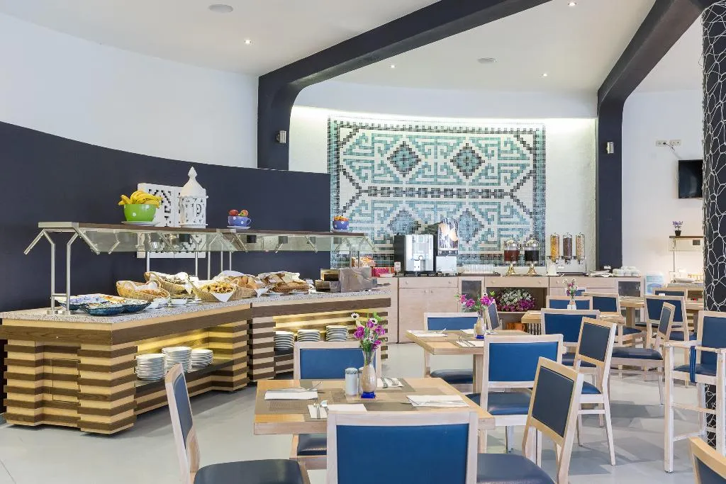 Restaurant, Grand Muthu Oura View Beach Club, Algarve