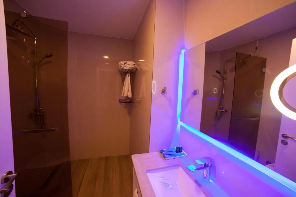Room, Grand Blue Fafa Resort, Durres
