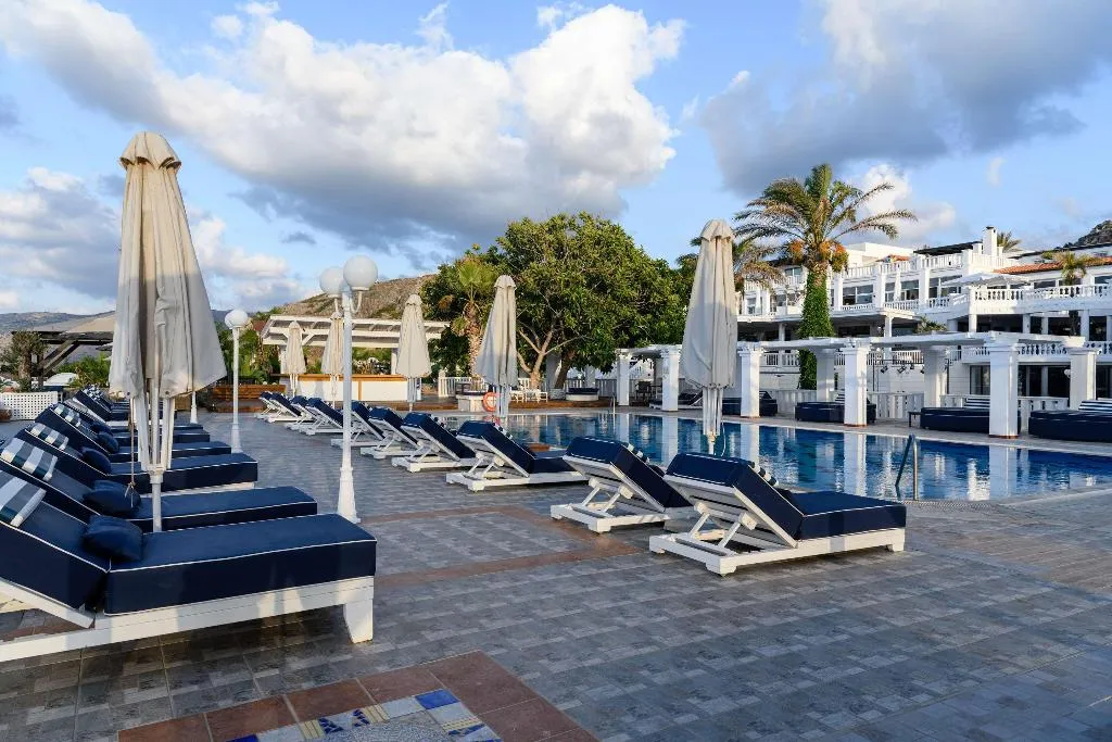Bar, Minos Imperial Luxury Beach Resort Milatos, Crete