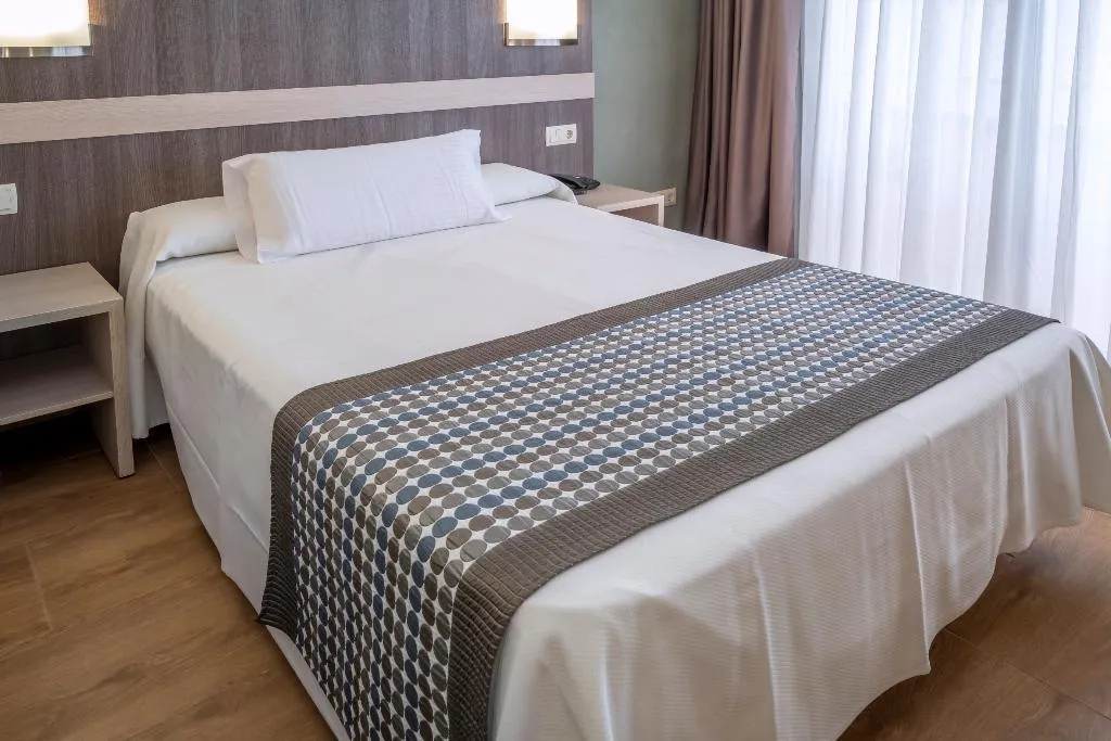 SINGLE STANDARD Room, 4R Playa Park, Costa Dorada
