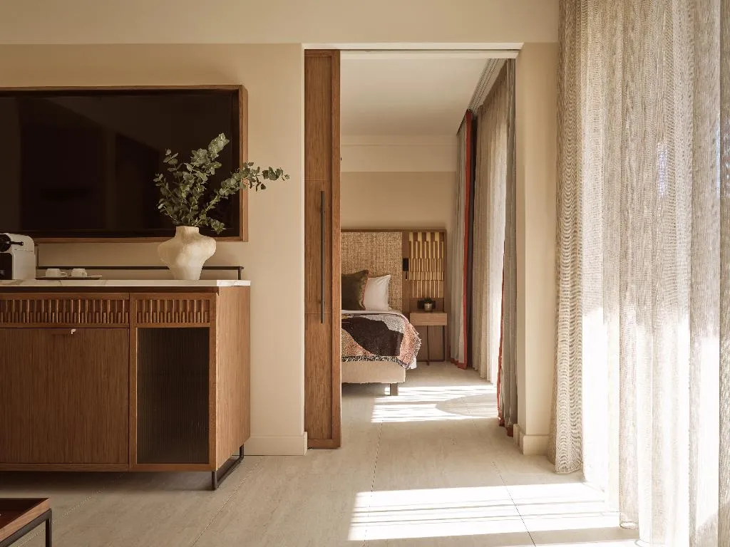 FAMILY ROOM DELUXE GARDEN VIEW Room, Eagles Palace, Small Luxury Hotels Of The World, Thessaloniki