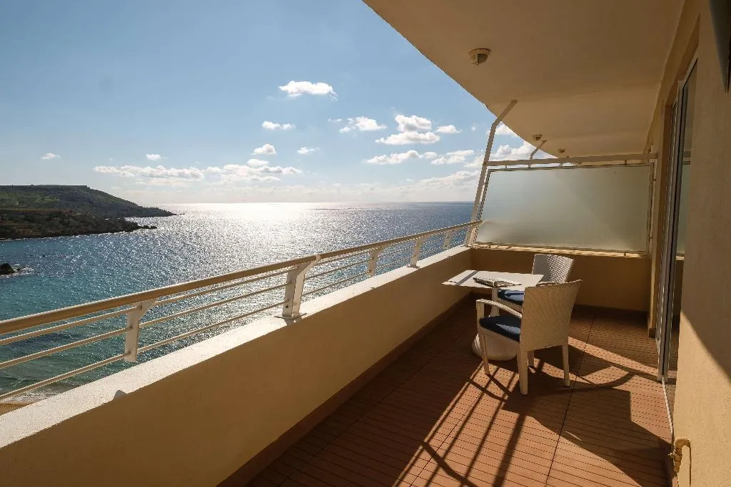 SUITE PREMIUM SEA VIEW Room, Radisson Blu Resort & Spa Golden Sands, Malta