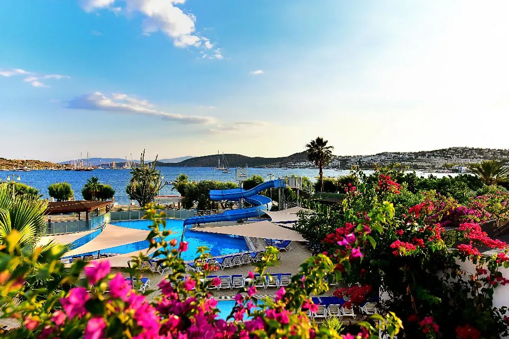 Pool, Parkim Ayaz, Bodrum