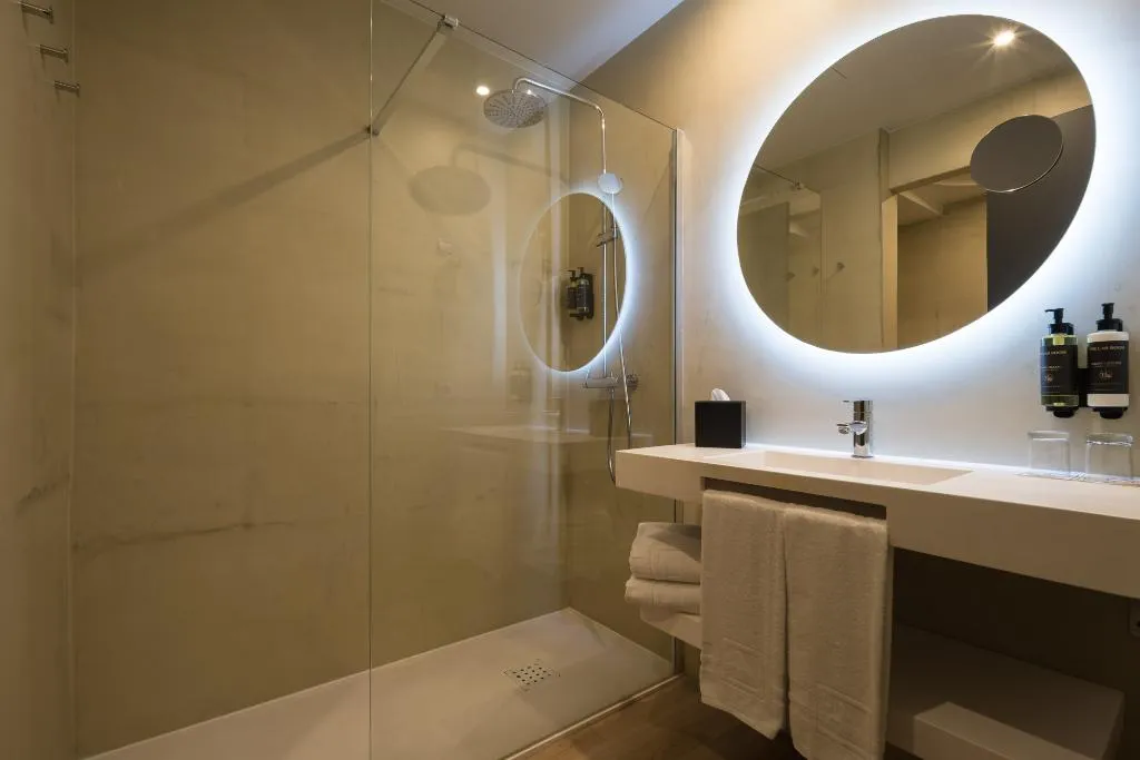 Room, Eurostars Al-Ándalus Palace, Seville